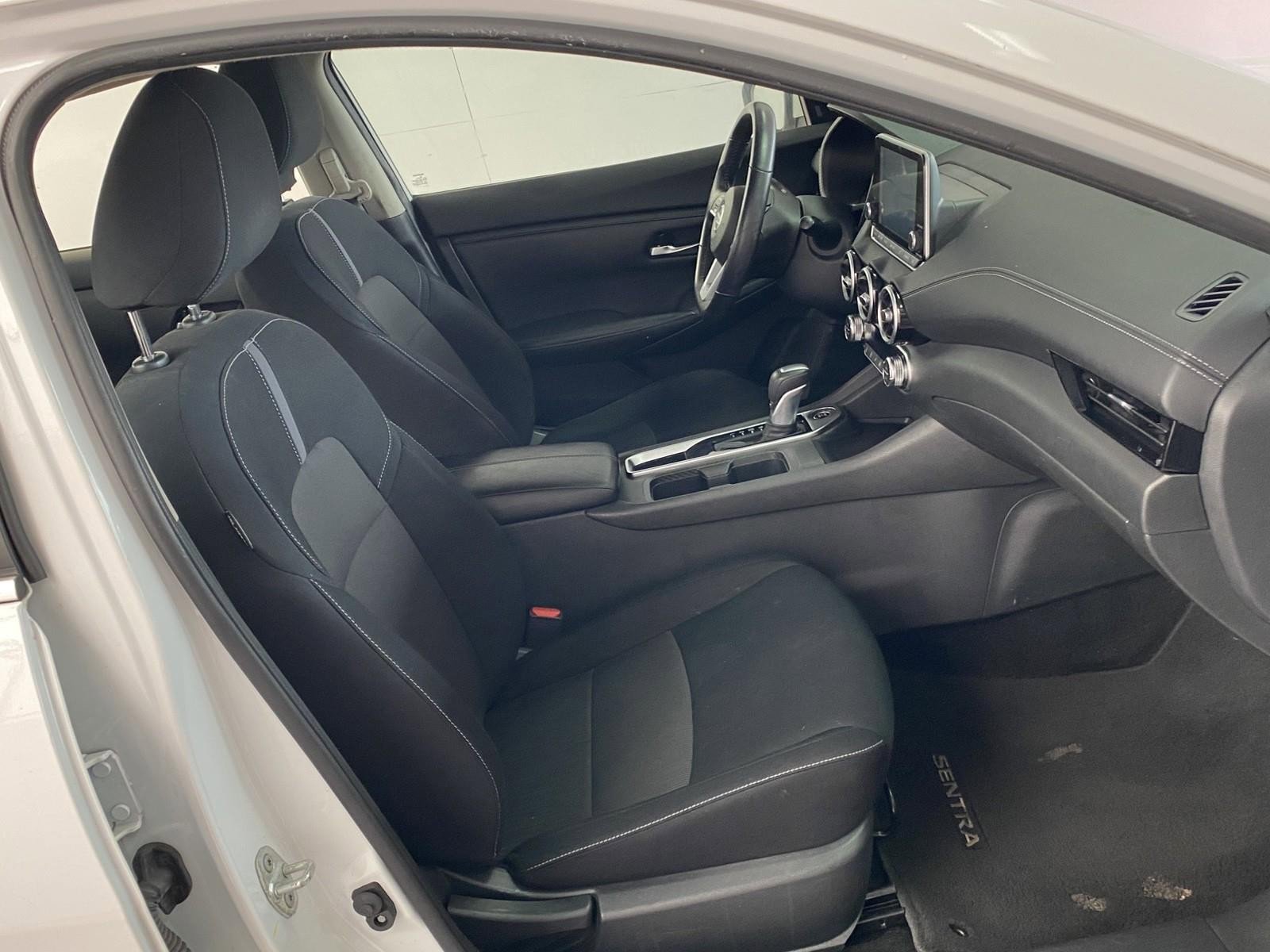 Used 2021 Nissan Sentra SV image 9