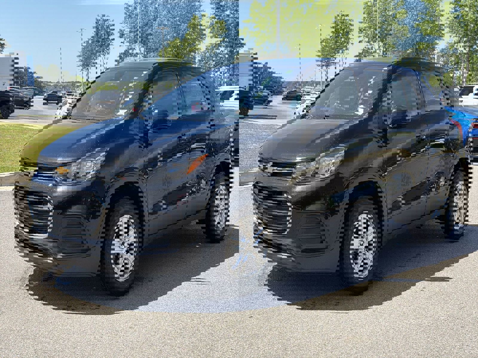Used 2019 Chevrolet Trax LS AWD/4WD image 5