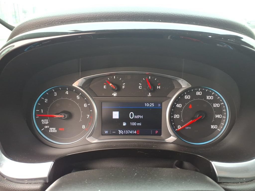 Used 2020 Chevrolet Traverse LT w/ LT Premium Package AWD/4WD image 18