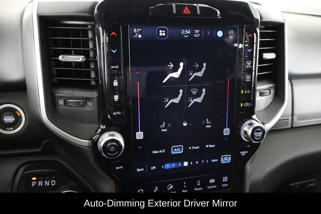 Used 2022 RAM 1500 Big Horn AWD/4WD image 32