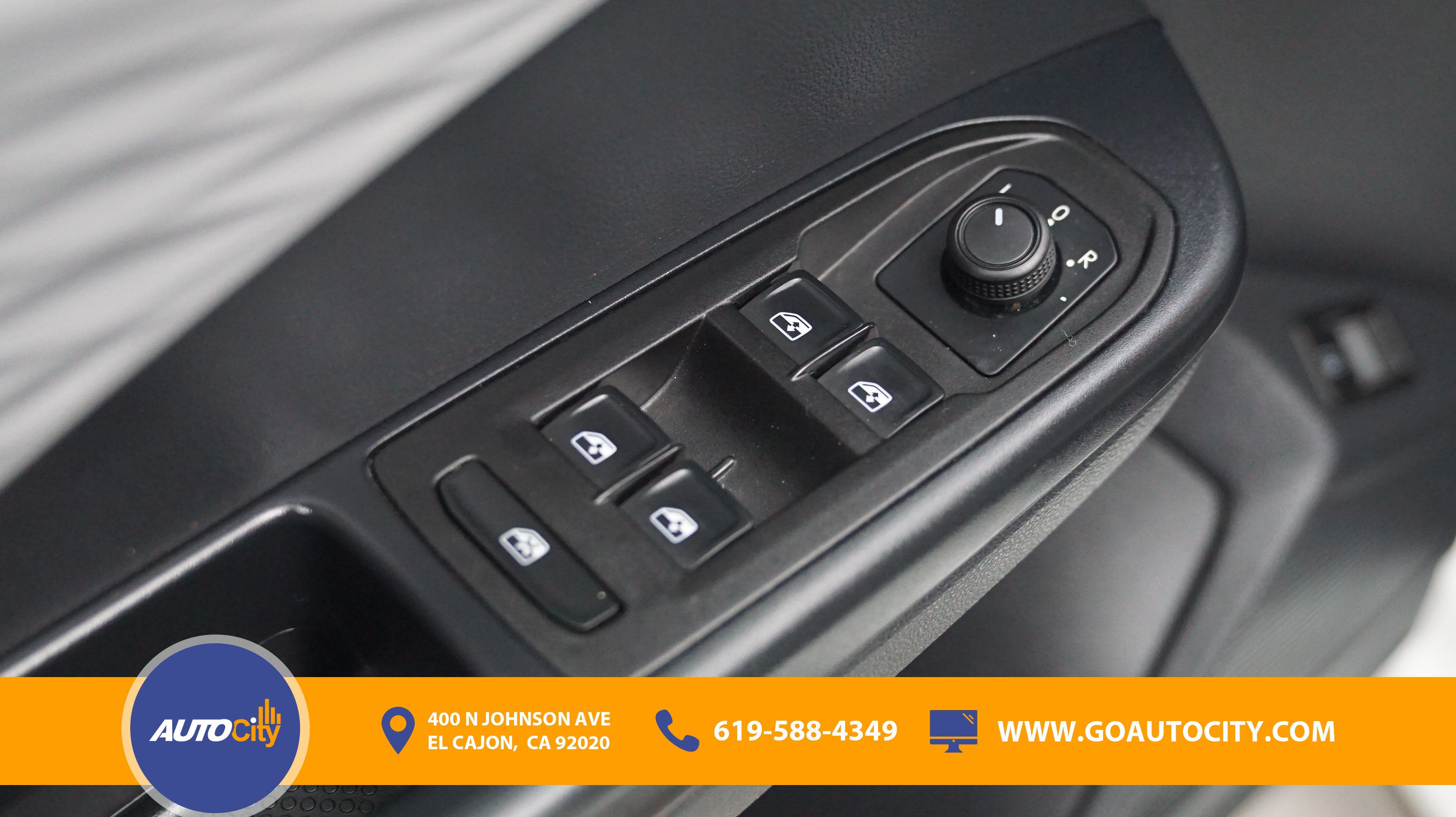 Used 2024 Volkswagen Taos S FWD image 17
