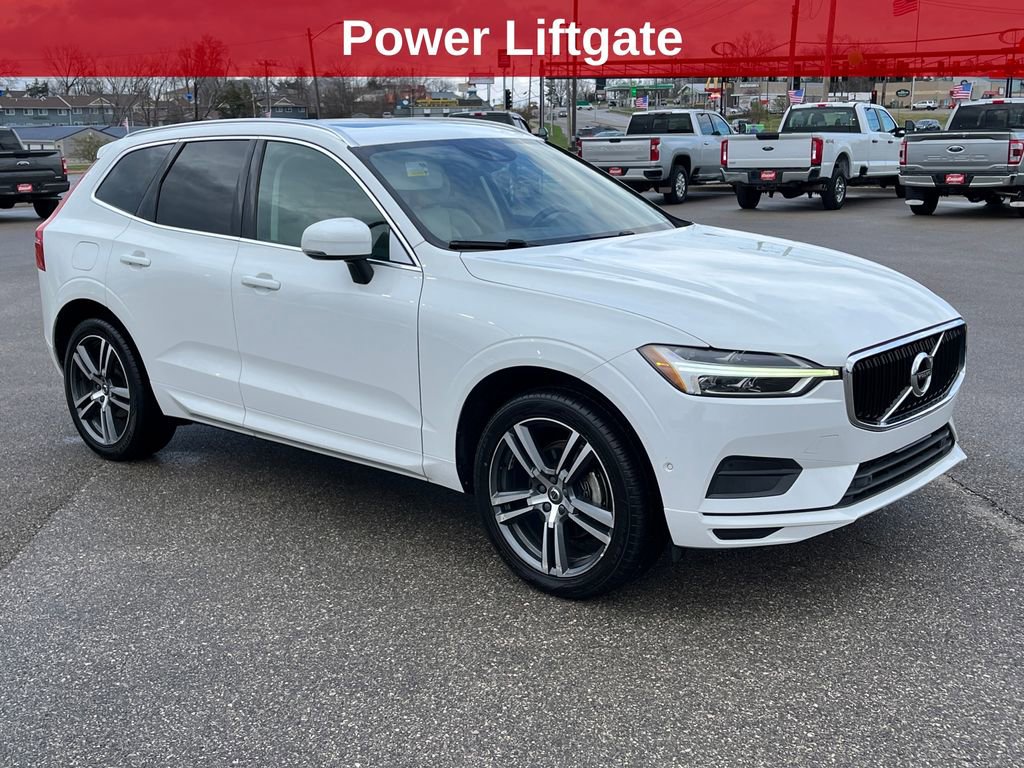 Used 2019 Volvo XC60 T5 Momentum w/ Premium Package image 8