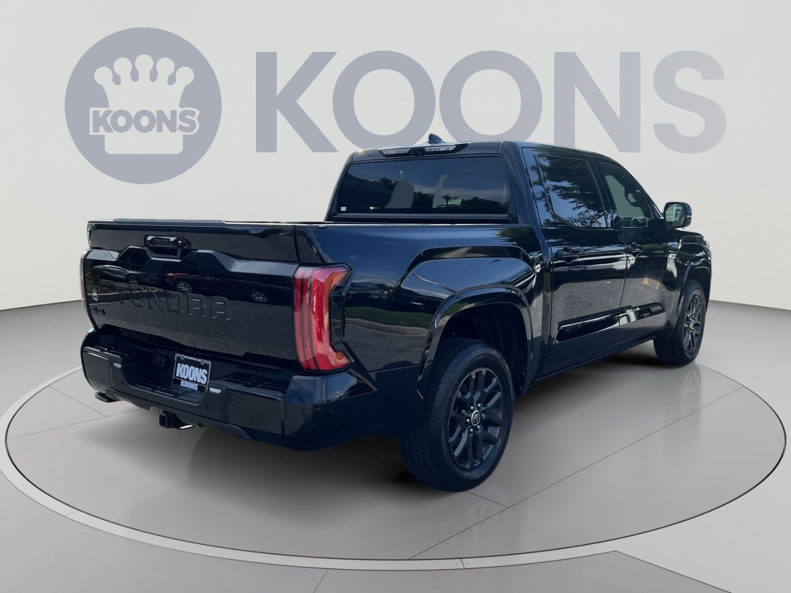Used 2023 Toyota Tundra Platinum AWD/4WD image 7