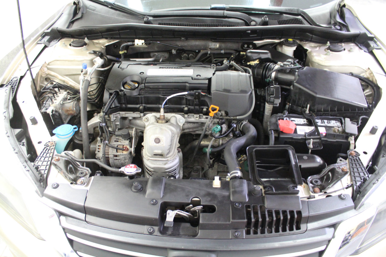 Used 2014 Honda Accord LX image 29