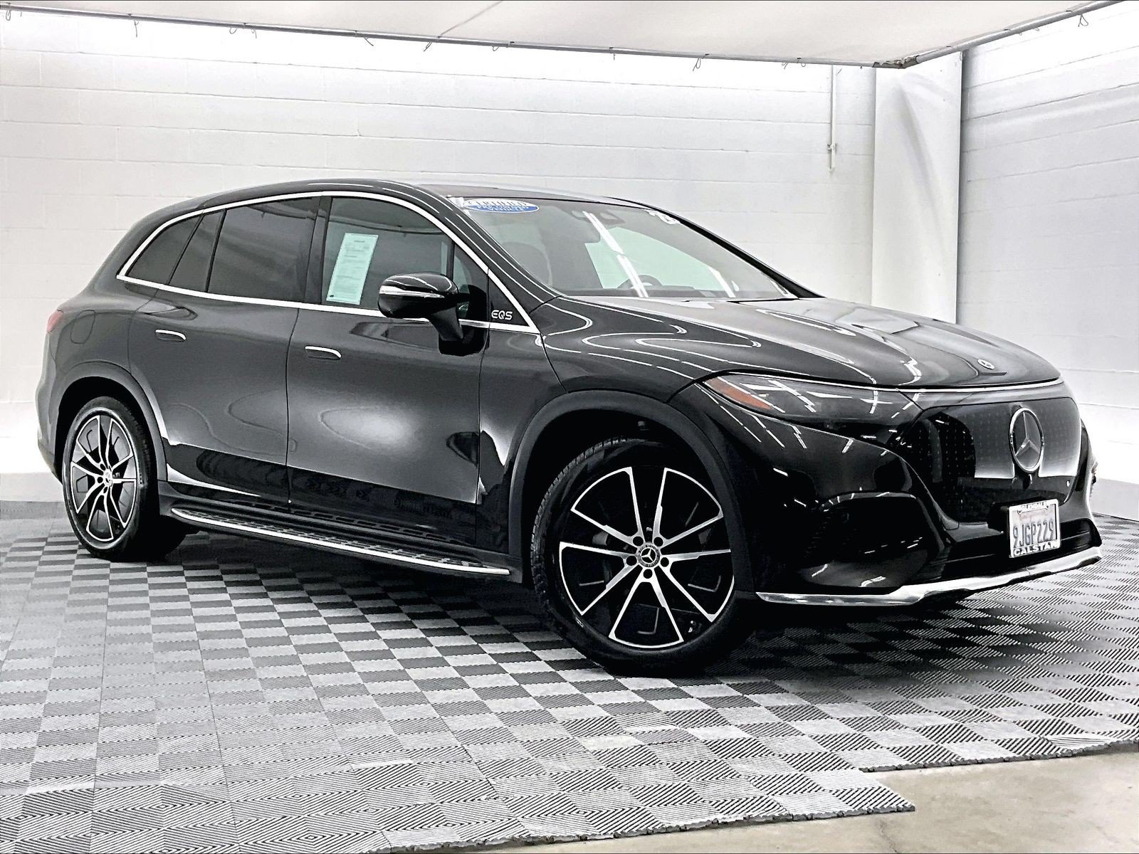 Certified 2023 Mercedes-Benz EQS 450+ SUV image 32
