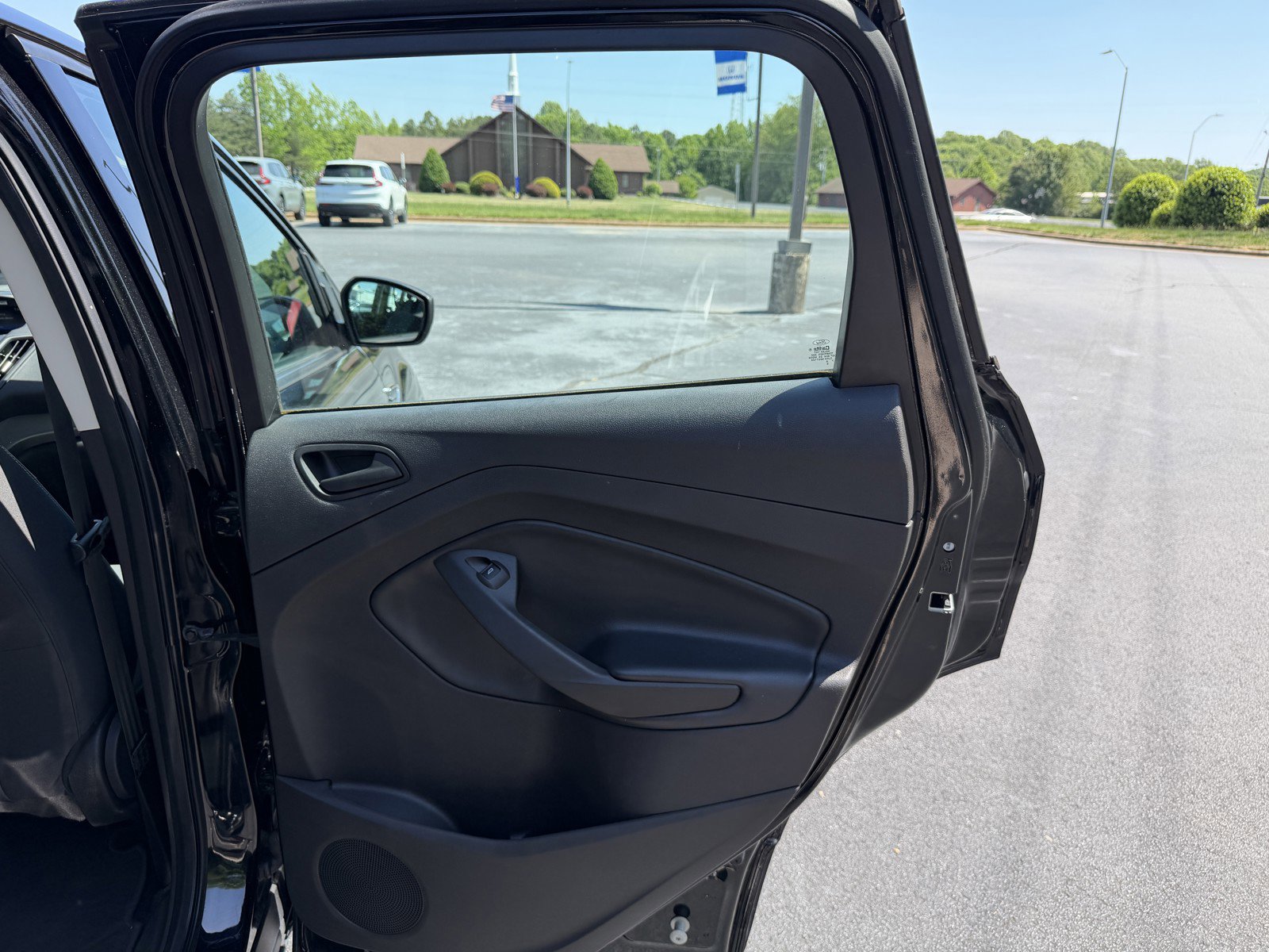 Used 2017 Ford Escape S FWD image 13