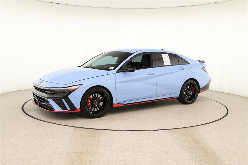 Used 2025 Hyundai Elantra N image 13