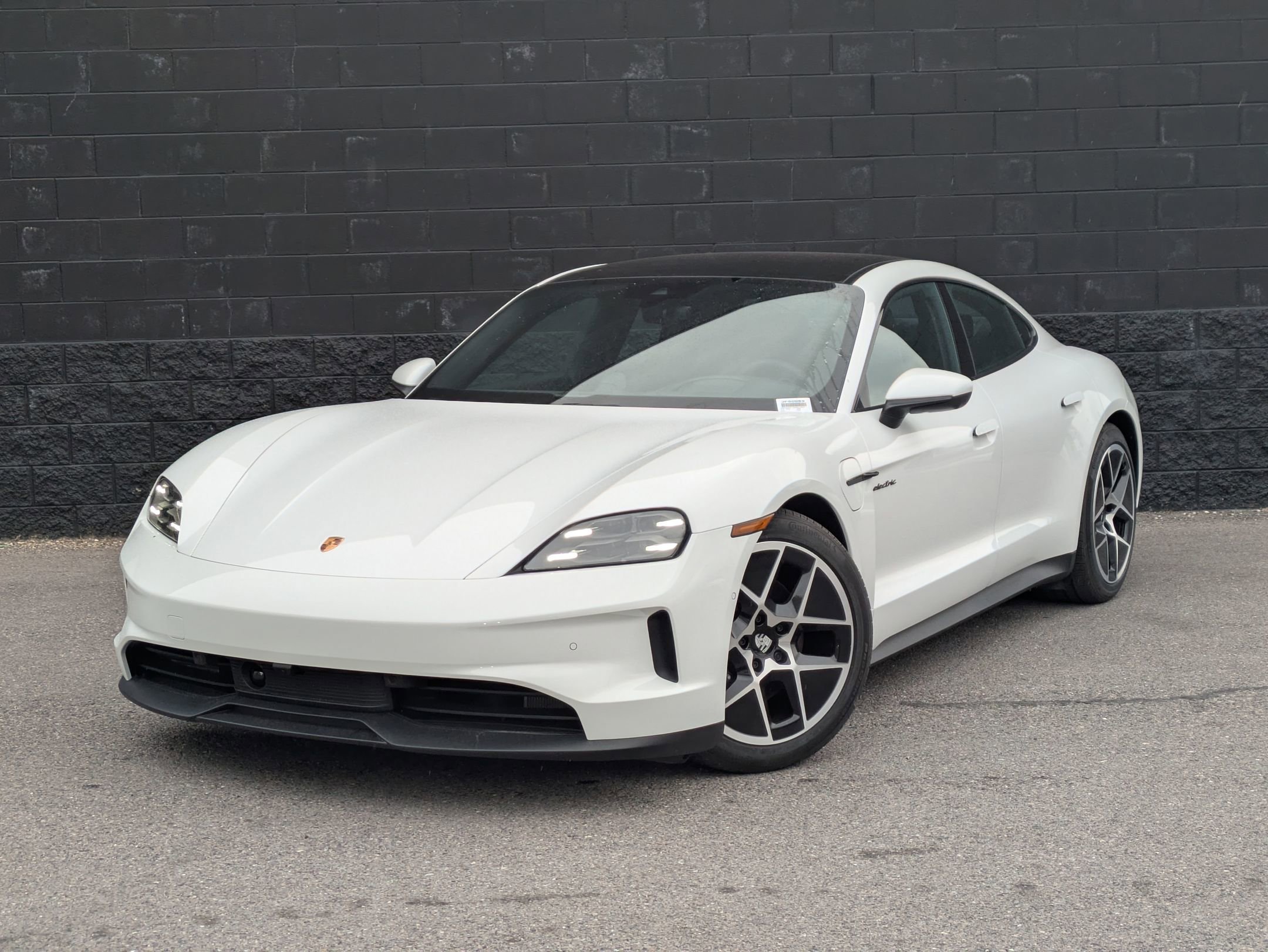 Used 2025 Porsche Taycan