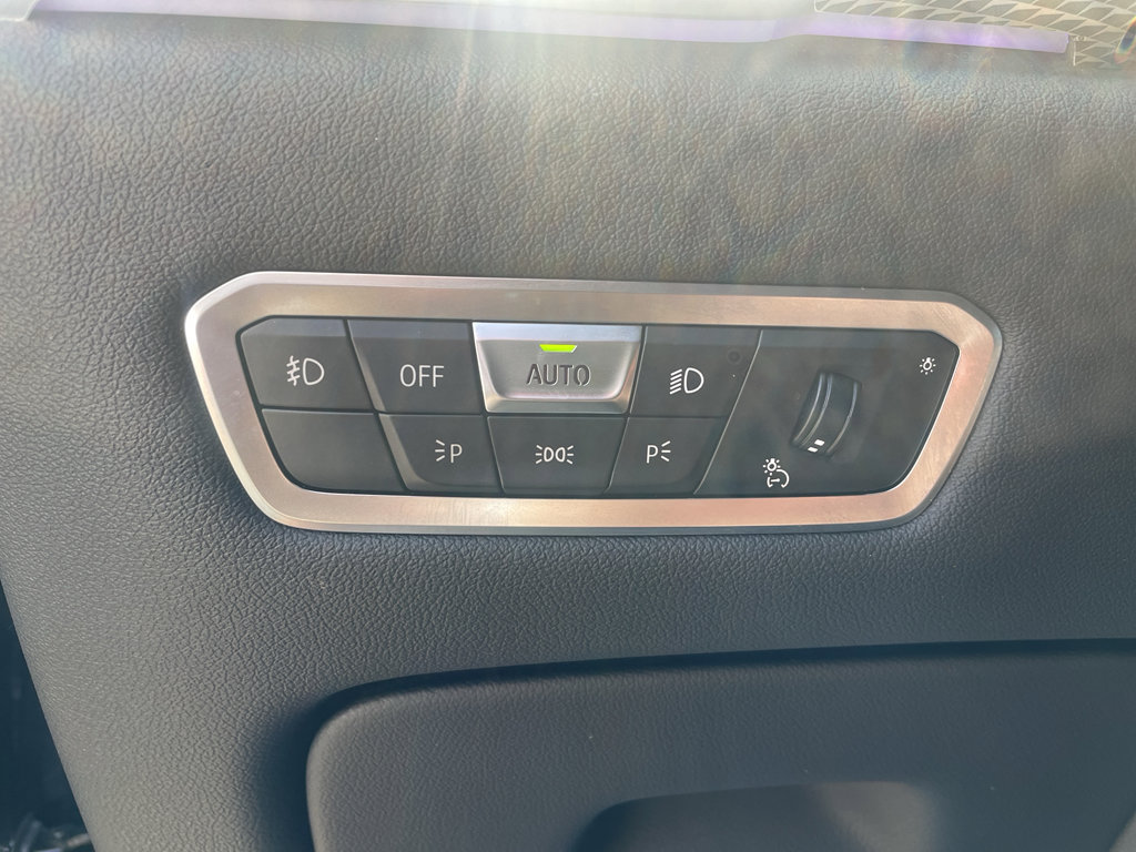 Used 2020 BMW X5 xDrive40i w/ M Sport Package AWD/4WD image 20
