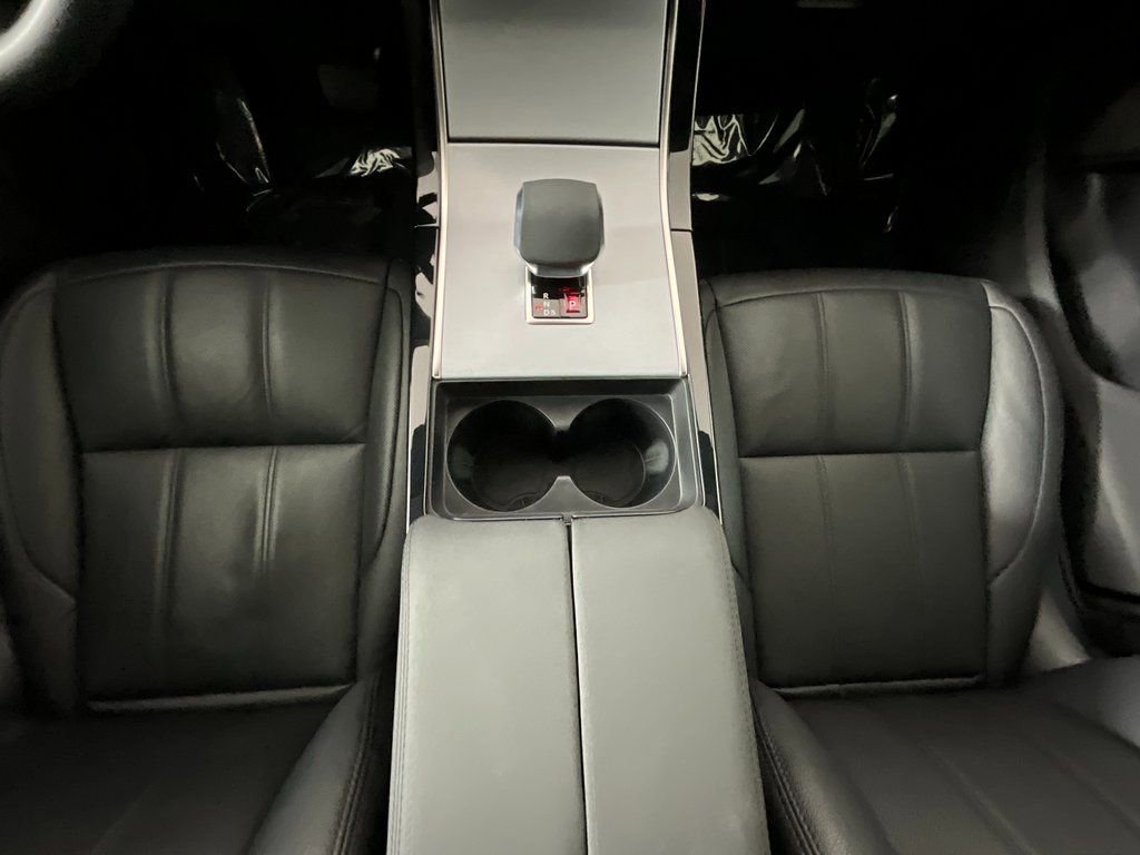 Used 2025 Land Rover Range Rover Evoque S image 14