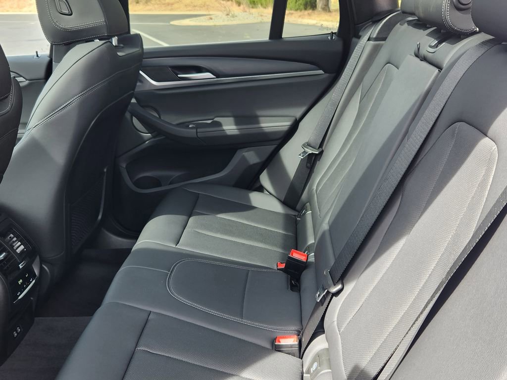 Used 2024 BMW X3 xDrive30i w/ Convenience Package w/ZPA image 10