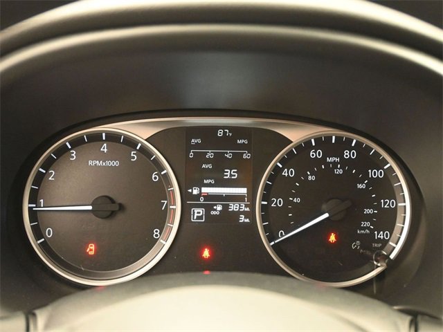 New 2025 Nissan Kicks Play S image 32