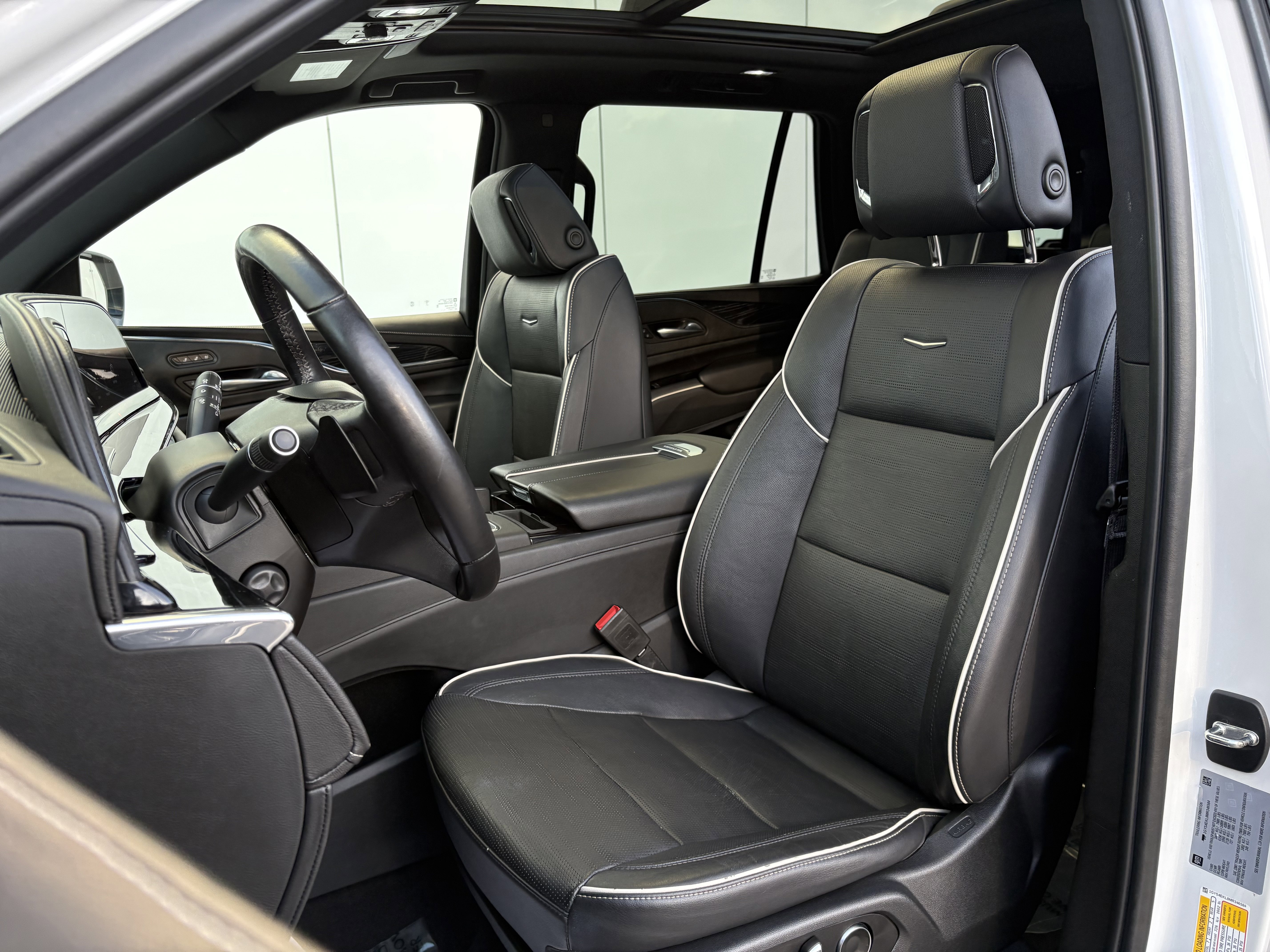 Used 2021 Cadillac Escalade Sport image 12