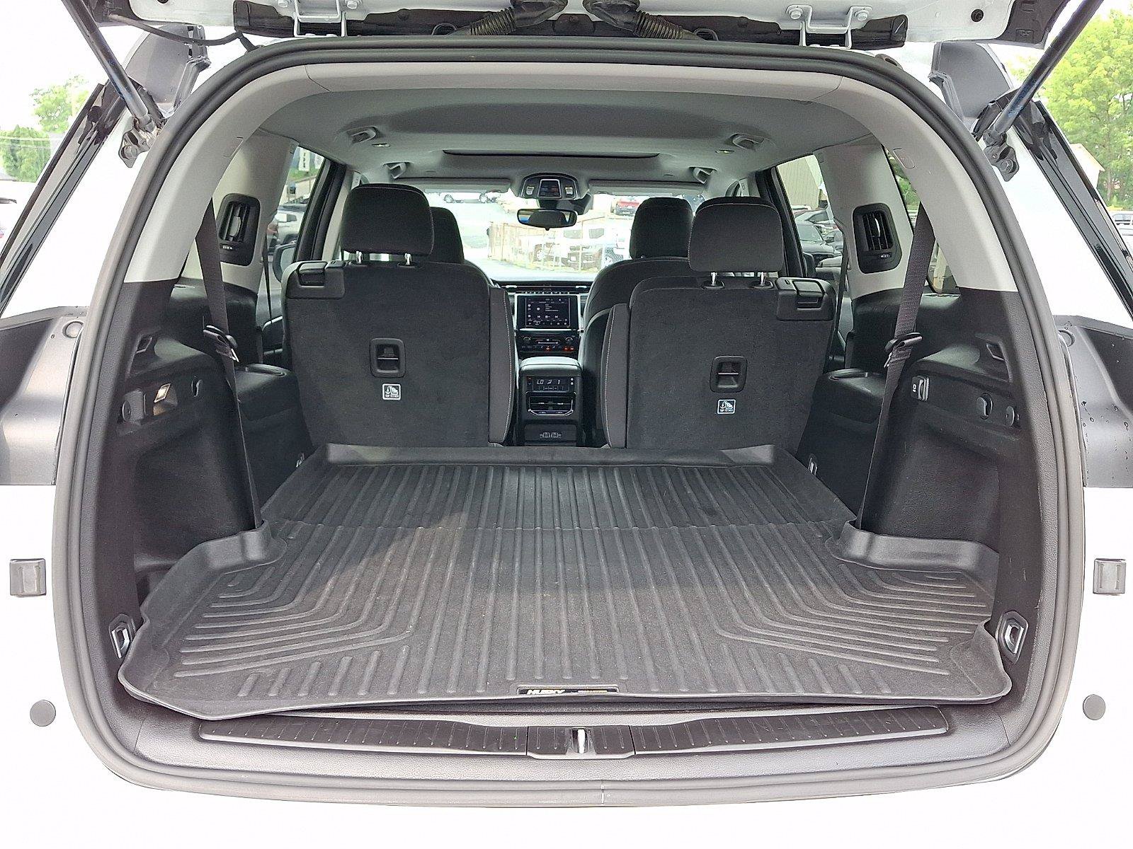 Certified 2023 Jeep Grand Cherokee L Laredo AWD/4WD image 28