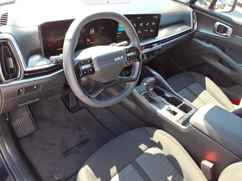 New 2026 Kia Sorento LX FWD image 11