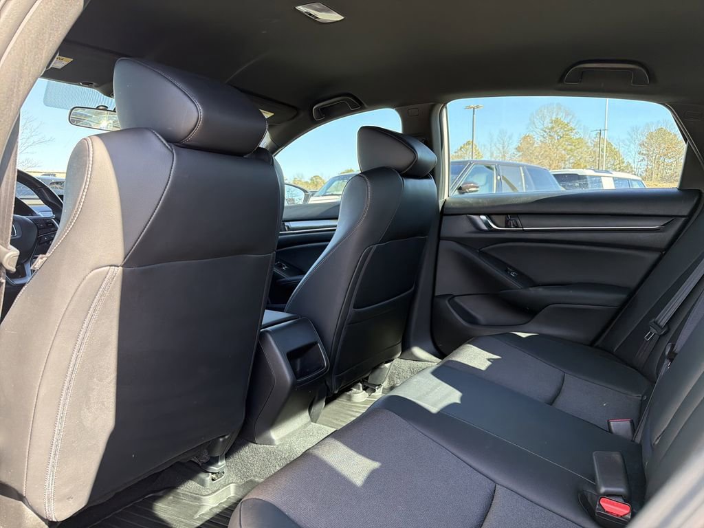 Used 2022 Honda Accord Sport image 13