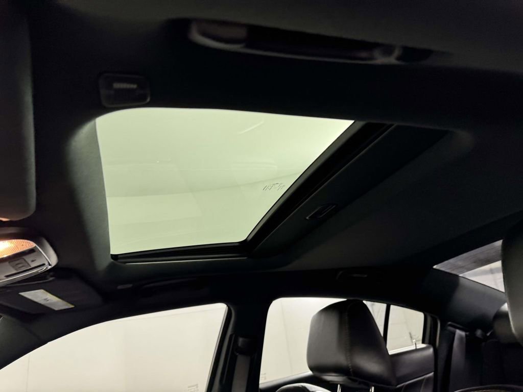 Used 2018 Dodge Charger R/T RWD image 30