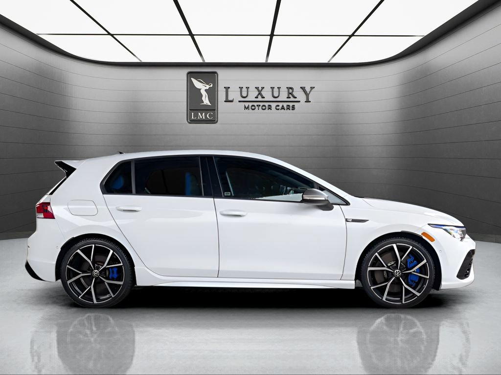 Used 2024 Volkswagen Golf R AWD/4WD image 9