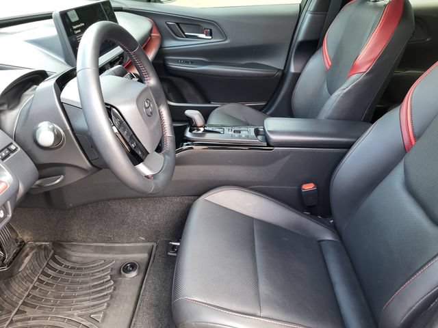Used 2024 Toyota Prius Prime Premium w/ Advanced Technology Package FWD image 12