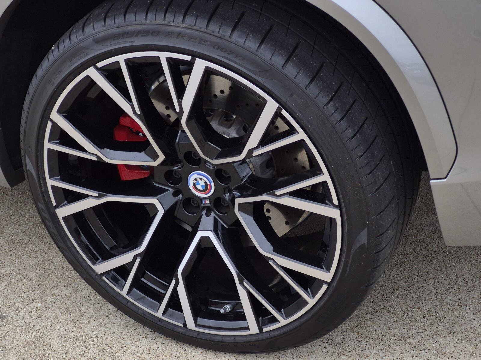 Used 2022 BMW X5 M w/ Competition Package 2 AWD/4WD image 7