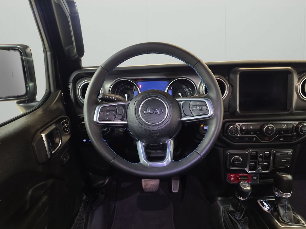 Used 2023 Jeep Wrangler Unlimited Rubicon 4xe w/ Cold Weather Group AWD/4WD image 18