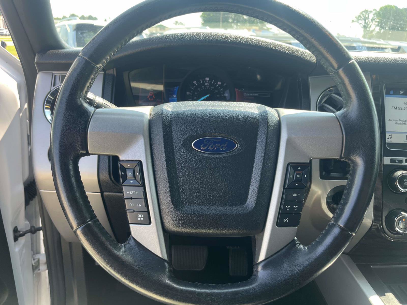 Used 2016 Ford Expedition Limited RWD image 20