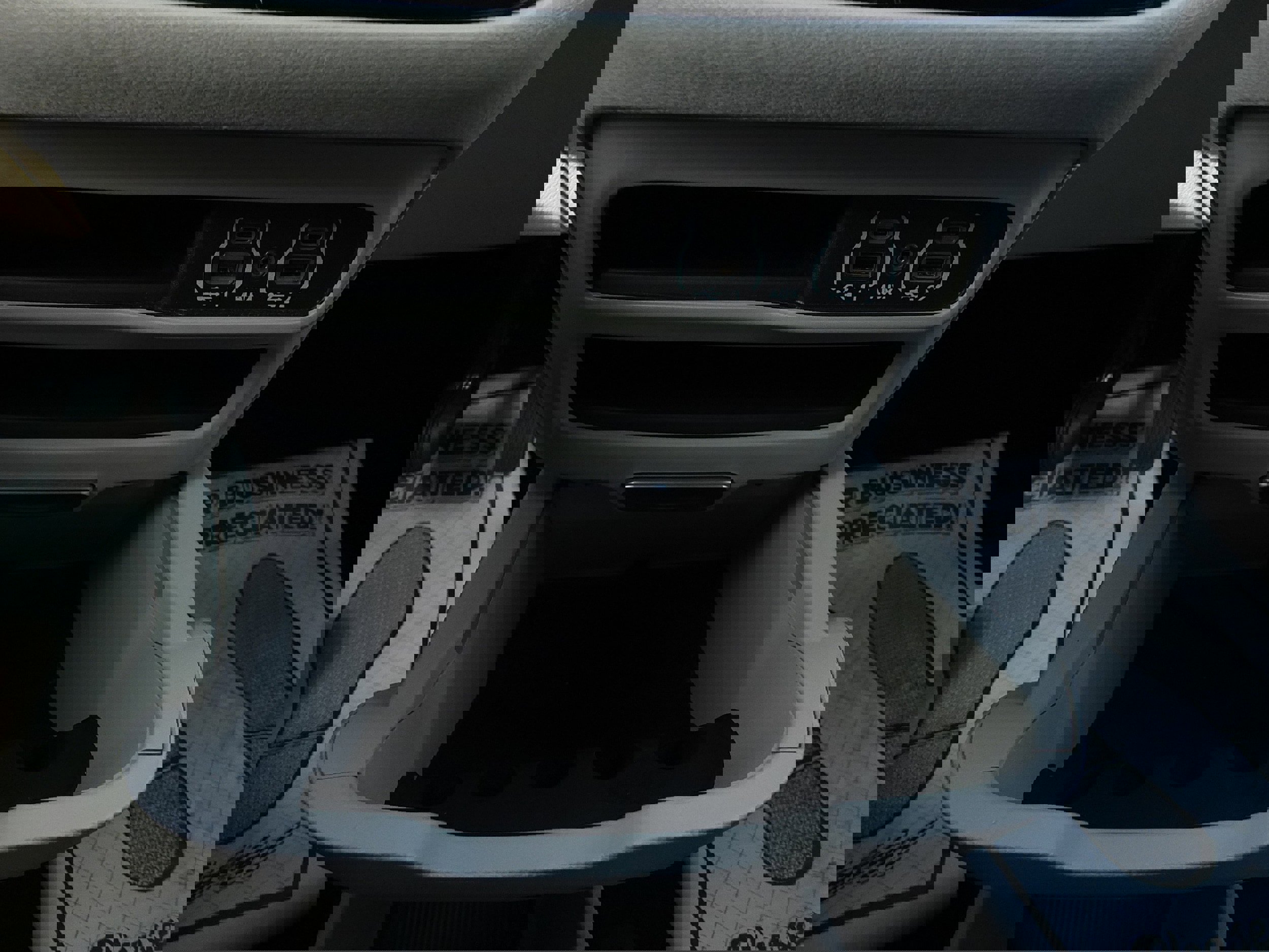 Used 2024 Chrysler Pacifica Touring-L image 26