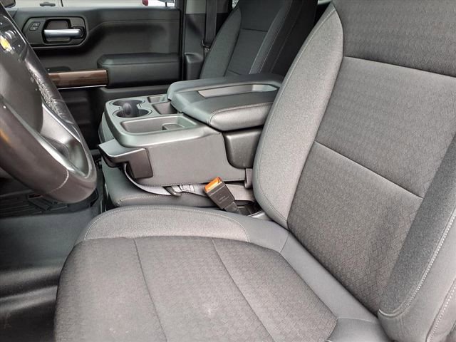 Used 2021 Chevrolet Silverado 1500 LT w/ Z71 Off-Road Package image 3