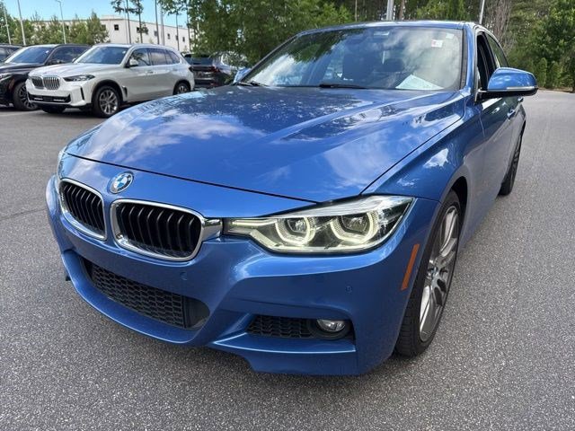 Used 2017 BMW 340i Sedan RWD image 1