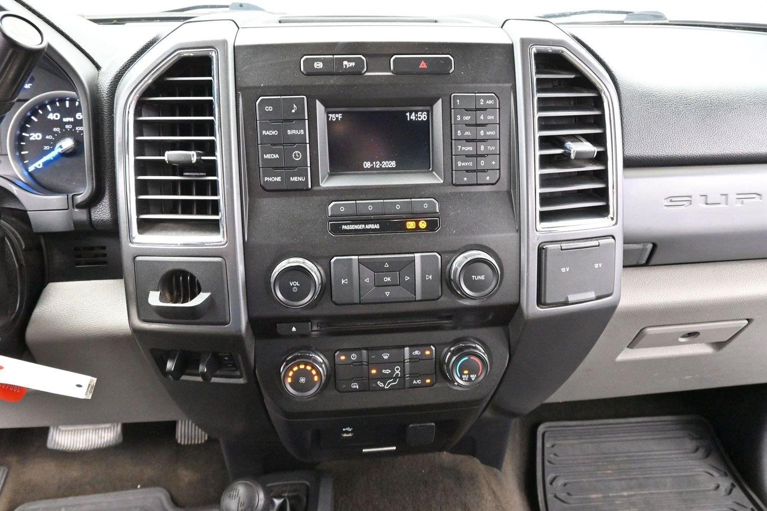 Used 2017 Ford F250 XLT AWD/4WD image 19
