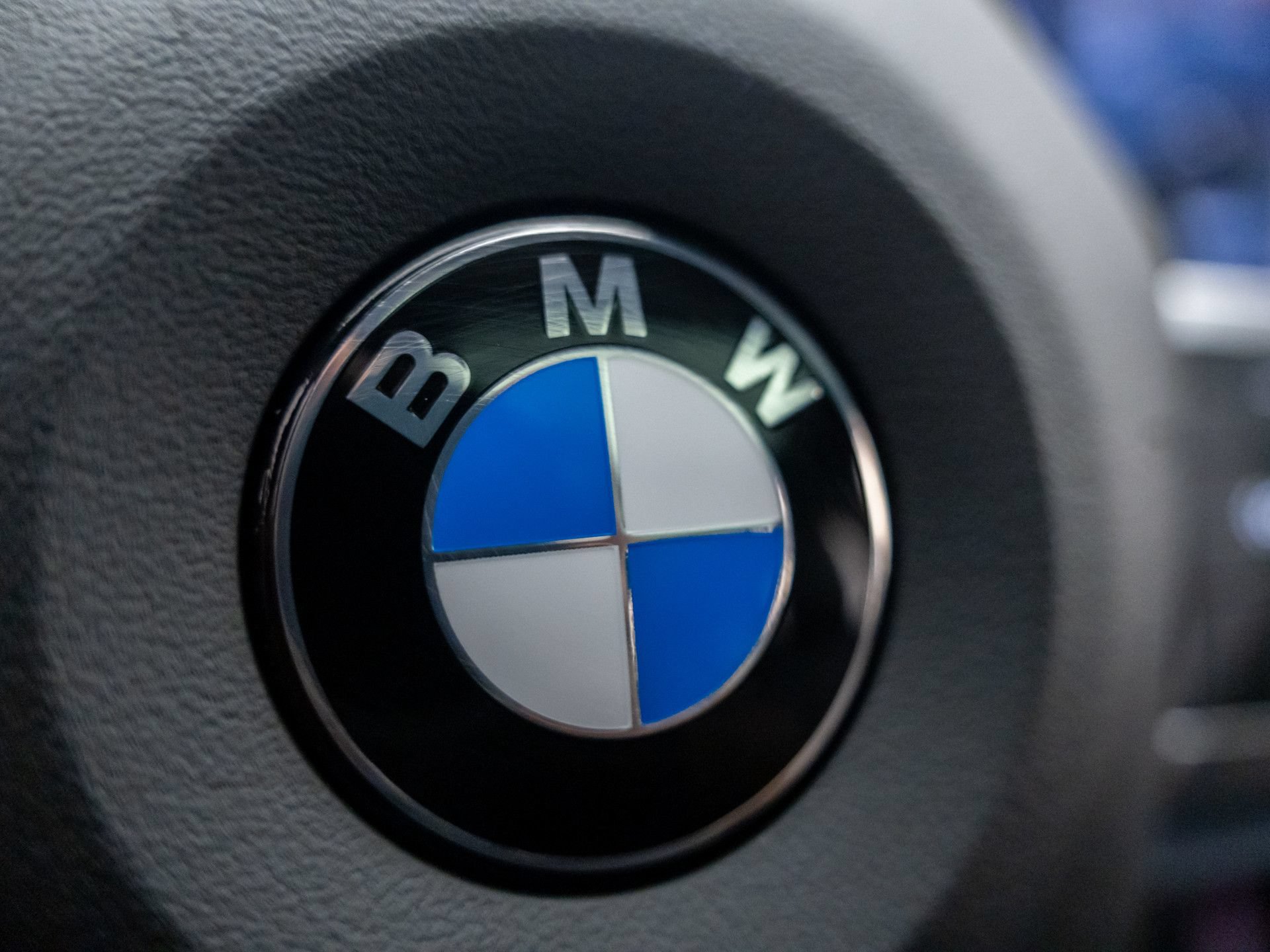 Used 2024 BMW X1 xDrive28i w/ M Sport Package AWD/4WD image 19