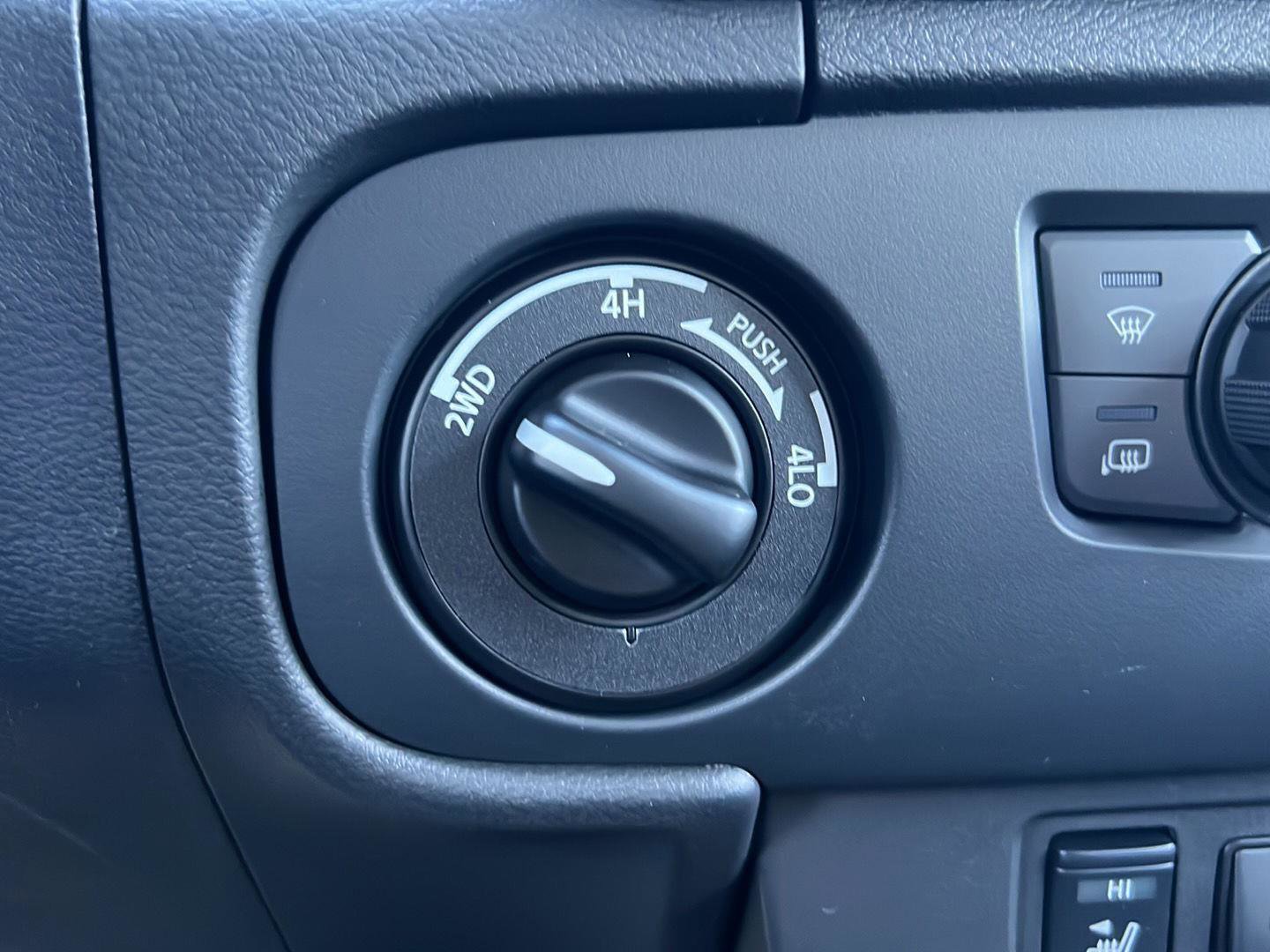 New 2026 Nissan Frontier PRO-4X w/ Pro-4x Convenience Package image 29