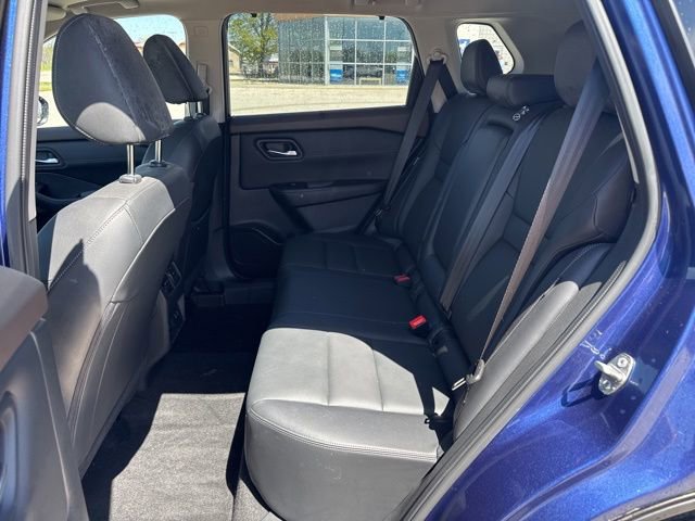 Used 2023 Nissan Rogue SL w/ SL Premium Package AWD/4WD image 10