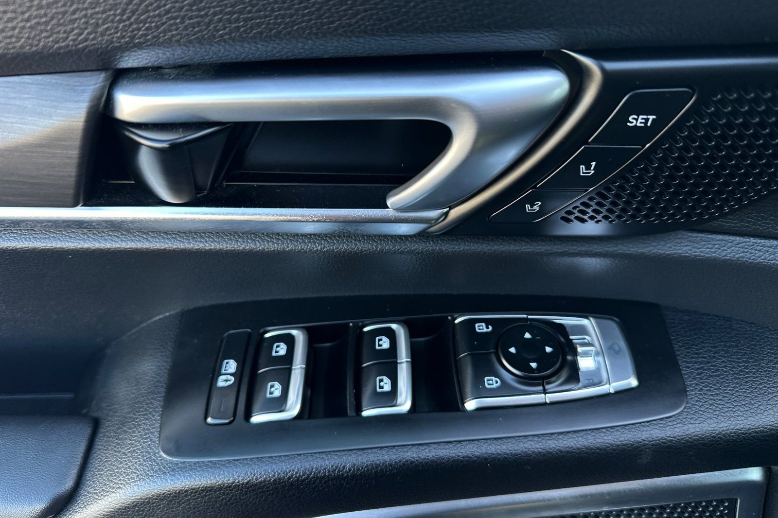 Used 2023 Kia Telluride SX Prestige X-Line image 10