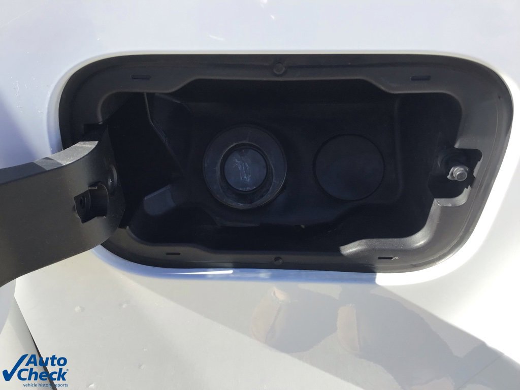 Used 2022 Chevrolet Colorado LT w/ Fleet Safety Package image 8