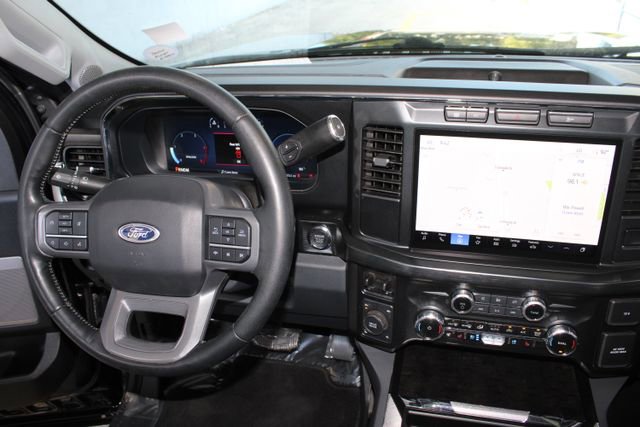 Used 2024 Ford F250 Lariat w/ Black Appearance Package image 24