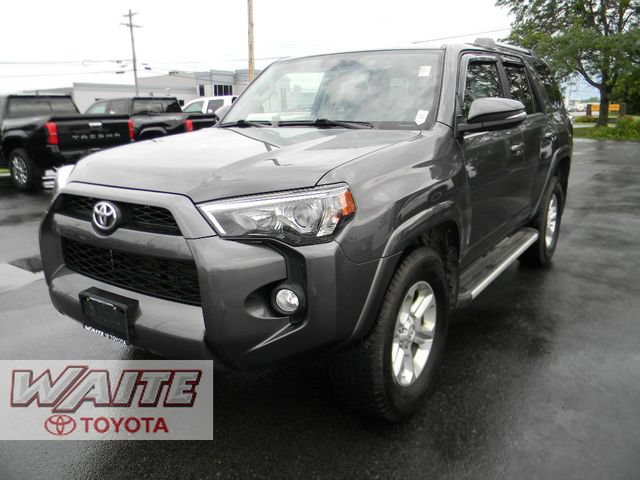 Used 2019 Toyota 4Runner SR5 Premium AWD/4WD image 5