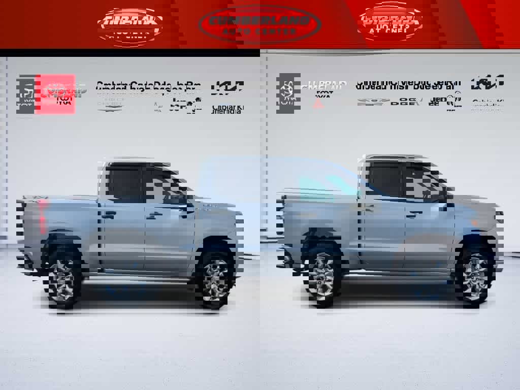 Used 2022 Chevrolet Silverado 1500 Custom image 9