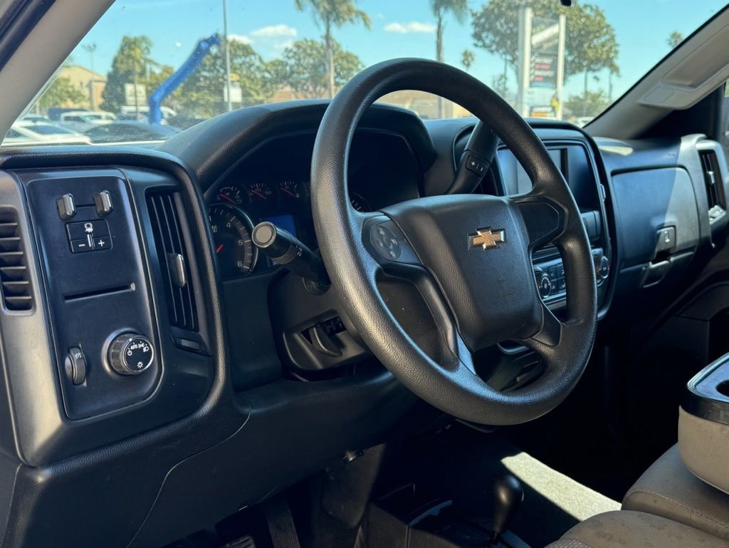 Used 2017 Chevrolet Silverado 1500 Custom w/ Custom Convenience Package image 12