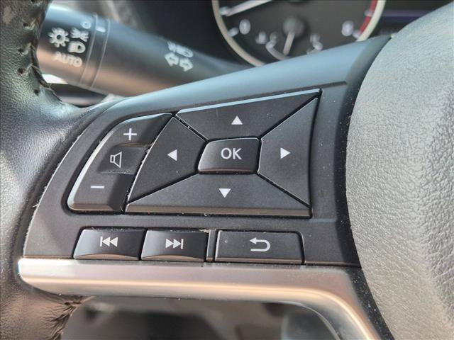 Used 2020 Nissan Sentra SV FWD image 10