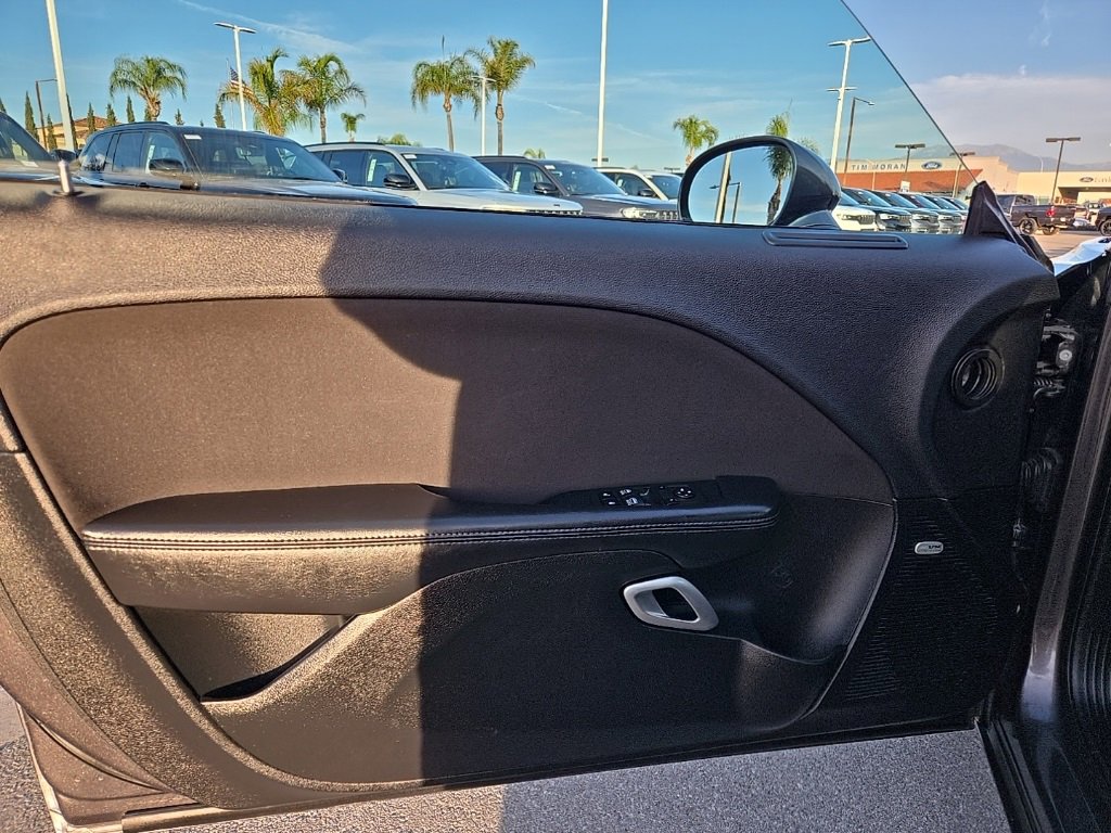 Used 2023 Dodge Challenger R/T w/ Blacktop Package image 21