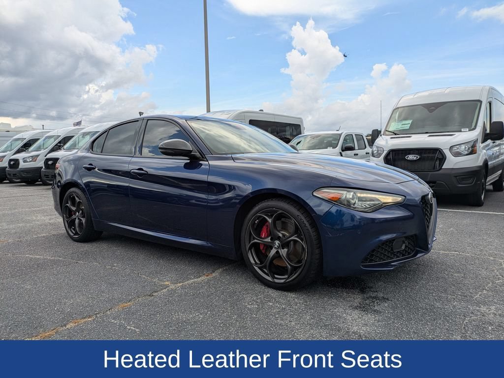 Used 2019 Alfa Romeo Giulia AWD image 2