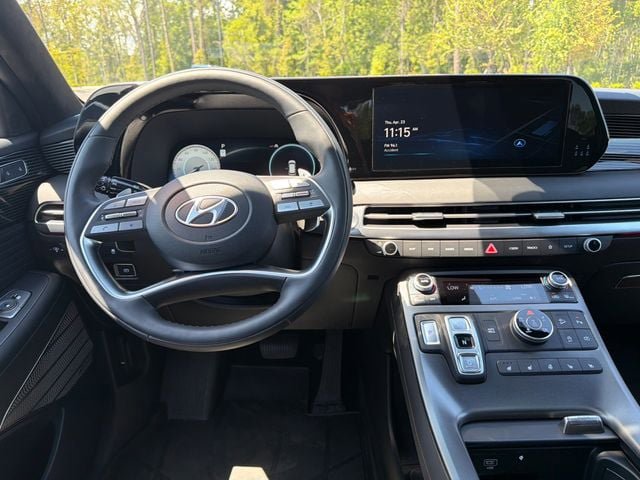 Used 2025 Hyundai Palisade Calligraphy AWD/4WD image 11