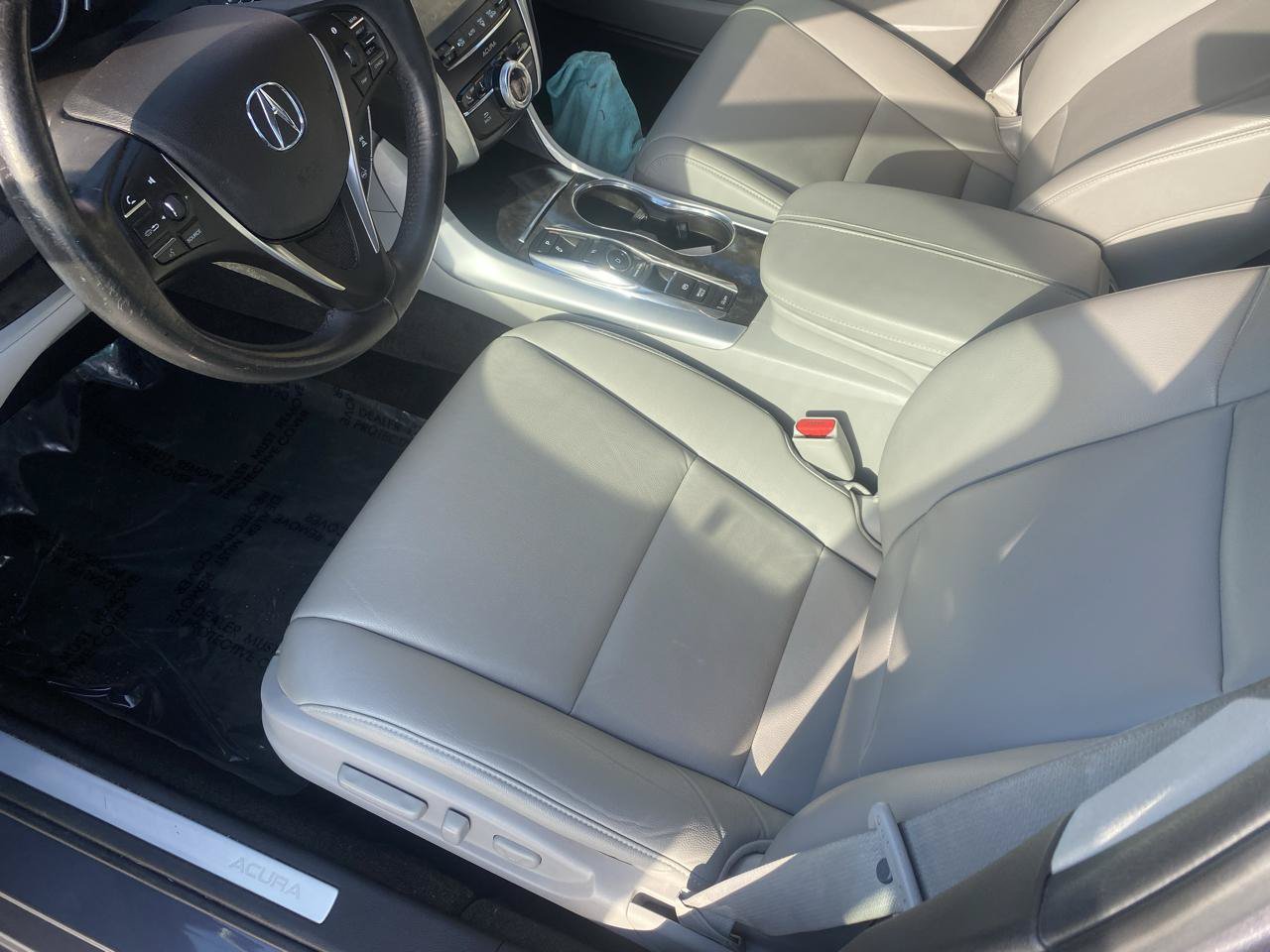 Used 2018 Acura TLX V6 SH-AWD image 12