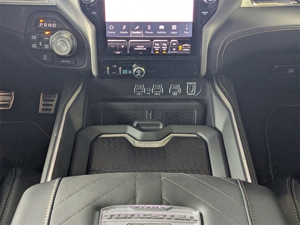 New 2026 RAM 1500 Tungsten w/ Trailer Tow Group image 19