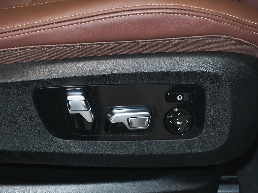 Used 2026 BMW X7 xDrive40i image 82