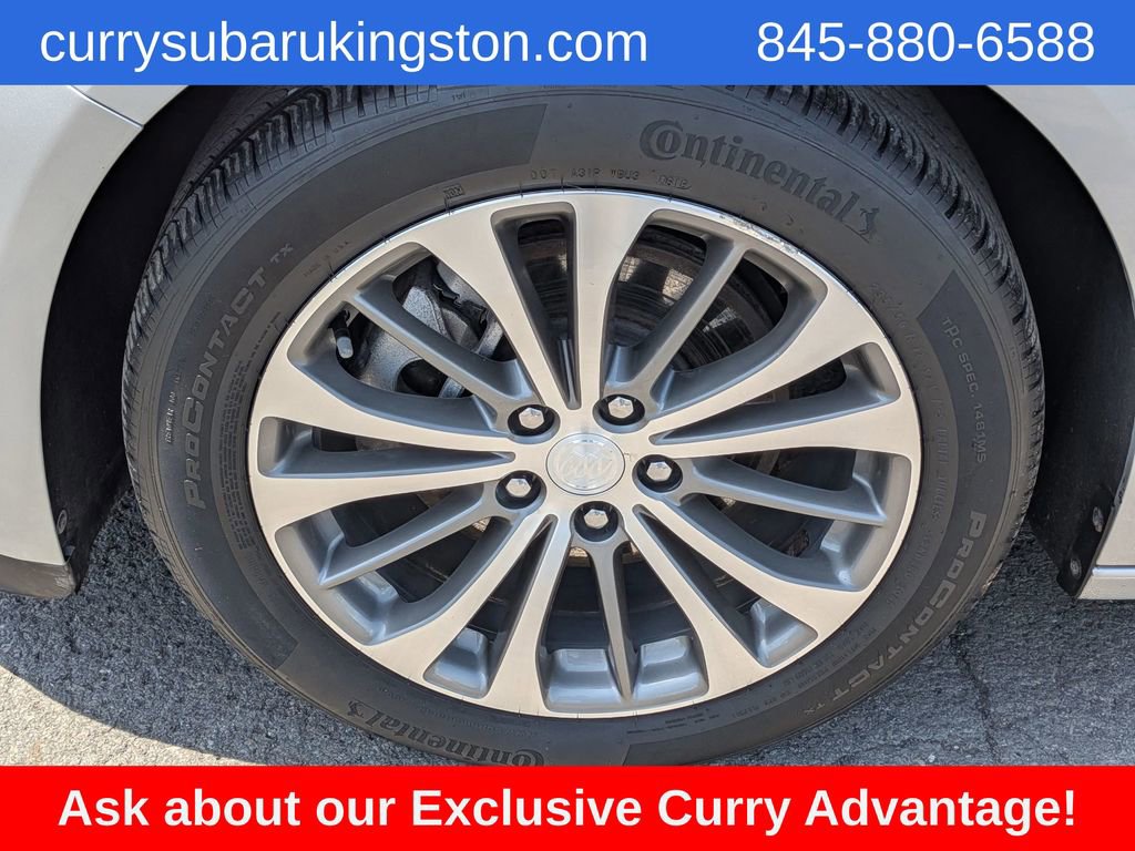 Used 2018 Buick LaCrosse Essence FWD image 11