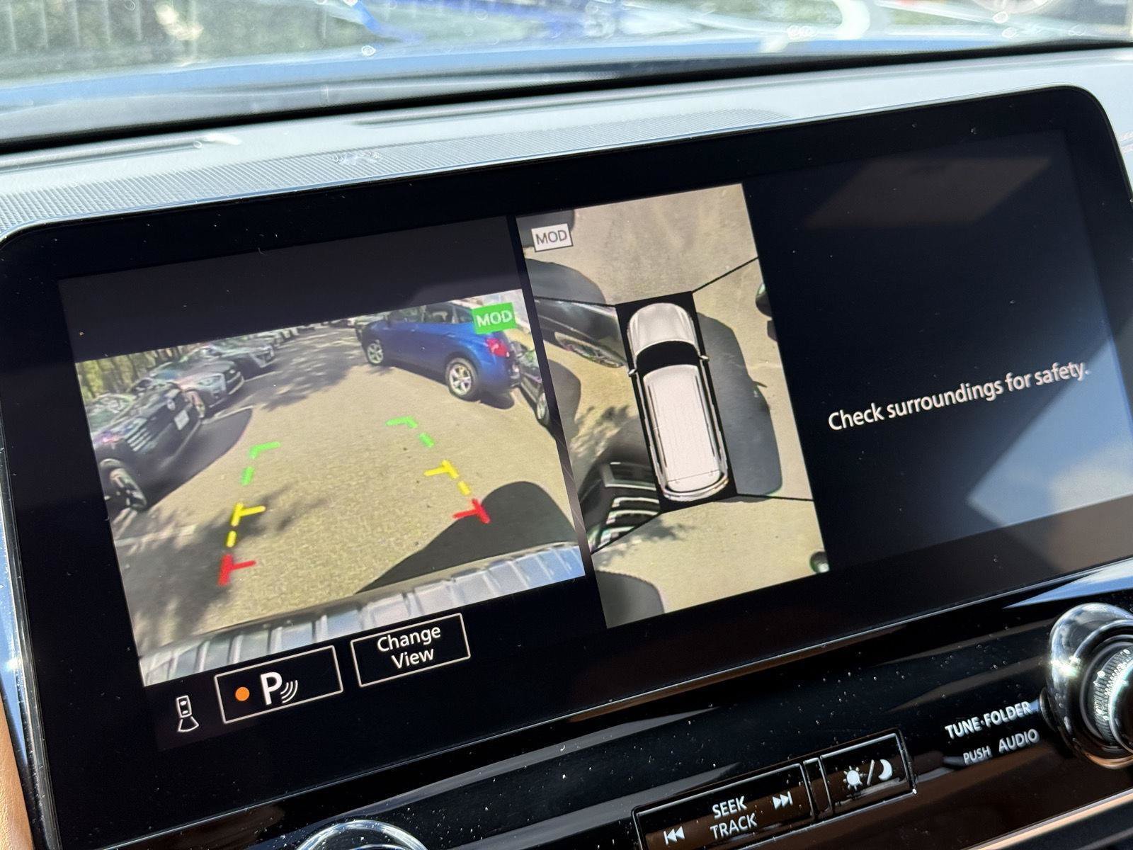 Used 2022 INFINITI QX80 Sensory w/ All-Season Package AWD/4WD image 16