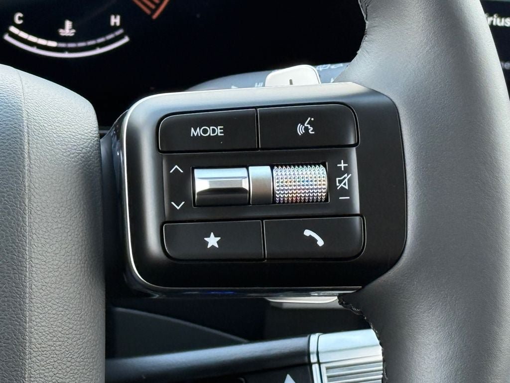 New 2026 Hyundai Santa Fe SE FWD image 18