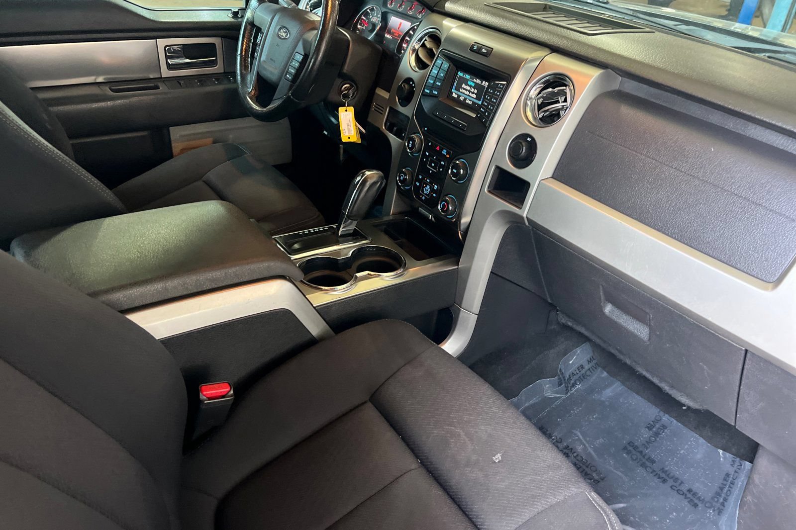 Used 2013 Ford F150 FX4 w/ Mid Equipment Group AWD/4WD image 15
